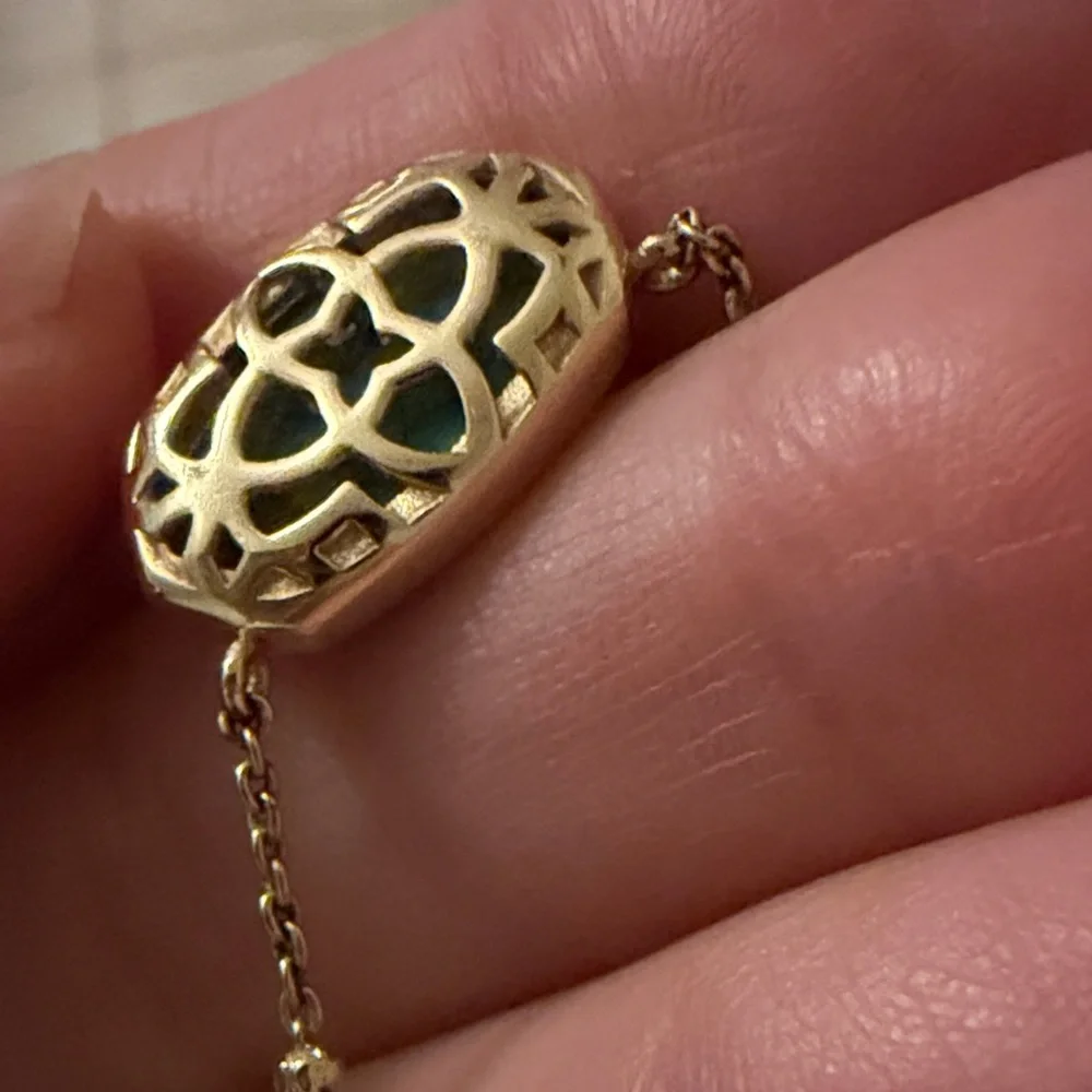 KENDRA SCOTT ELISA GOLD TEXAS NECKLACE IN TURQUOISE LIKE NEW